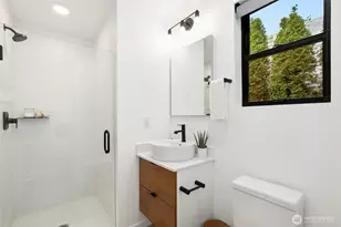 2825 22nd Ave W, Seattle, WA 98199 - Photo 37