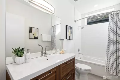 2825 22nd Avenue W, Seattle, WA 98199 - Photo 15