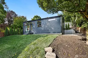 2825 22nd Ave W, Seattle, WA 98199 - Photo 31