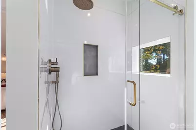 123 N 136th Street, Seattle, WA 98133 - Photo 33