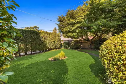 721 21st Avenue E, Seattle, WA 98112 - Photo 33