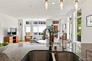 130 Harbor Square Loop NE, Bainbridge Island, WA 98110 - Photo 5