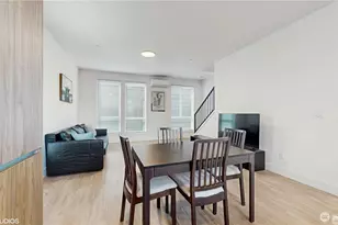 1300 E Remington Ct, Seattle, WA 98122 - Photo 9