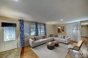 207 Seattle St W, Rainier, WA 98576 - Photo 13
