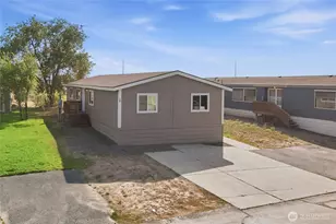 4000 Longview Street NE, Moses Lake, WA 98837 - Photo 1