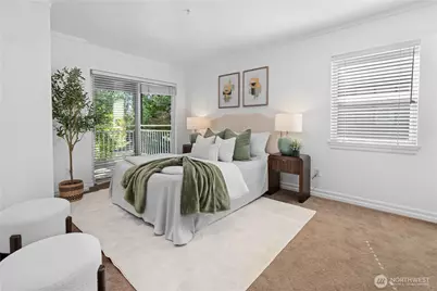 215 20th Avenue E #204, Seattle, WA 98112 - Photo 11