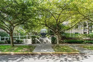 215 20th Ave E, Seattle, WA 98112 - Photo 27