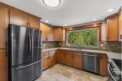 27422 SE 236th Street, Maple Valley, WA 98038 - Photo 11