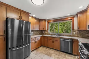 27422 SE 236th St, Maple Valley, WA 98038 - Photo 11
