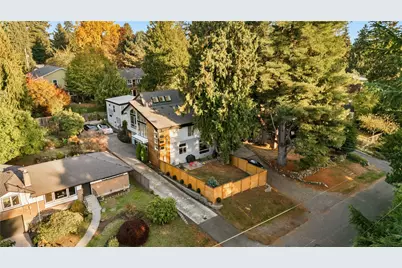 11036 NE Alton Avenue #A, Seattle, WA 98125 - Photo 33