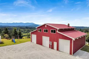 18077 Fox Hollow Ln, Bow, WA 98232 - Photo 5