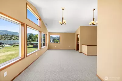 18281 W Big Lake Boulevard, Mount Vernon, WA 98274 - Photo 21