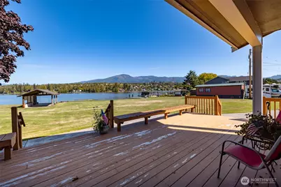 18281 W Big Lake Boulevard, Mount Vernon, WA 98274 - Photo 3