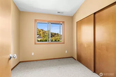 18281 W Big Lake Boulevard, Mount Vernon, WA 98274 - Photo 19