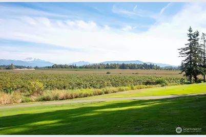 6842 Raspberry Drive #B, Everson, WA 98247 - Photo 3