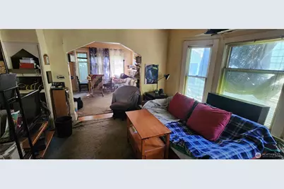 1016 NE 69th Street, Seattle, WA 98115 - Photo 5
