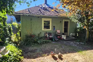 1016 NE 69th St, Seattle, WA 98115 - Photo 19