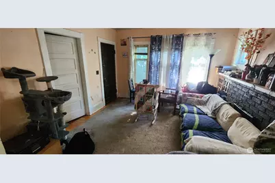 1016 NE 69th Street, Seattle, WA 98115 - Photo 3