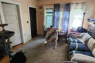 1016 NE 69th St, Seattle, WA 98115 - Photo 3