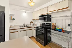 2418 74th St SE, Everett, WA 98203 - Photo 5
