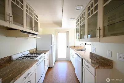 1953 10th Avenue W, Seattle, WA 98119 - Photo 9