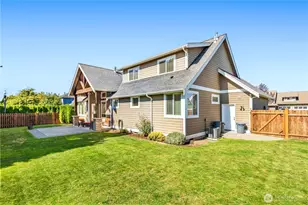 733 W Park Dr, Lynden, WA 98264 - Photo 33