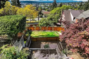5053 Baker Ave NW, Seattle, WA 98107 - Photo 11