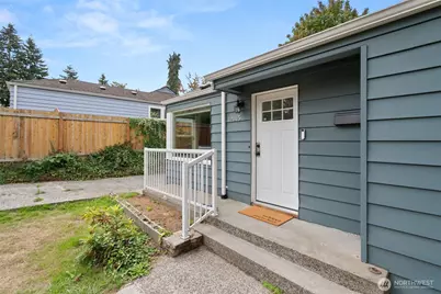 12015 69th Avenue S, Seattle, WA 98178 - Photo 3