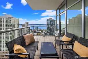 588 Bell St, Seattle, WA 98121 - Photo 17