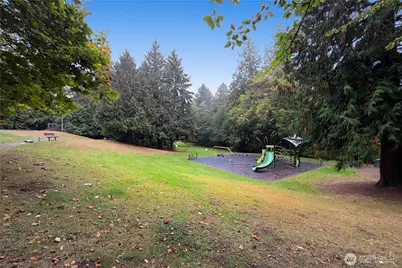 4106 Cliff Drive, Everett, WA 98203 - Photo 39
