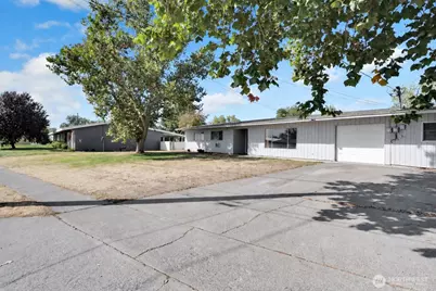 9023 McConnell Drive #A, Moses Lake, WA 98837 - Photo 1