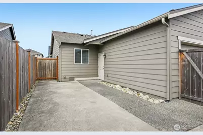 18827 105th Avenue Ct E, Puyallup, WA 98374 - Photo 35