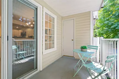 1628 118th Avenue SE #F217, Bellevue, WA 98005 - Photo 5