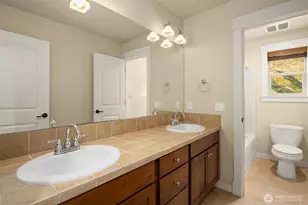 25831 SE 30th St, Sammamish, WA 98075 - Photo 19