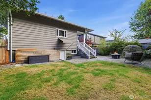 833 NW 64th St, Seattle, WA 98107 - Photo 33