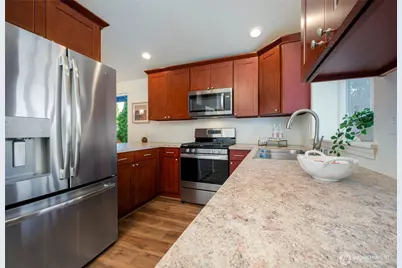 313 S 28th Street, Mount Vernon, WA 98274 - Photo 11