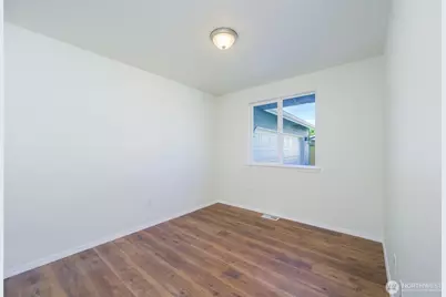 313 S 28th Street, Mount Vernon, WA 98274 - Photo 15