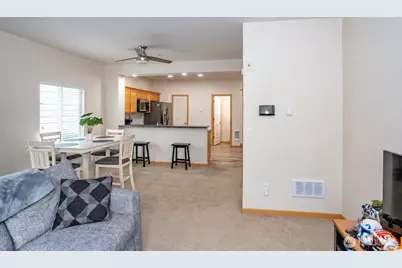6041 Illinois Lane SE #B, Olympia, WA 98513 - Photo 5
