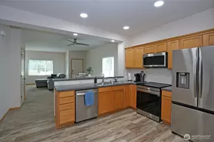 6041 Illinois Ln SE, Olympia, WA 98513 - Photo 11