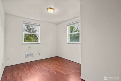 4724 S Findlay Street #B, Seattle, WA 98118 - Photo 9