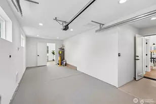 12038 N Park Ave N, Seattle, WA 98133 - Photo 23