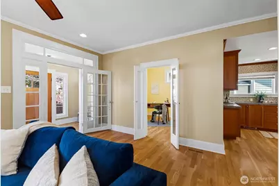 521 W Illinois Street, Bellingham, WA 98225 - Photo 7