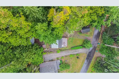 3319 Walnut Court, Camano Island, WA 98282 - Photo 33