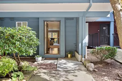 15917 Waynita Way NE #E202, Bothell, WA 98011 - Photo 3