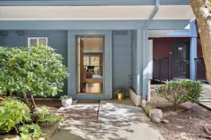15917 Waynita Way NE, Bothell, WA 98011 - Photo 3