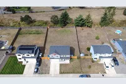 308 Middleton Court SE, Rainier, WA 98576 - Photo 39