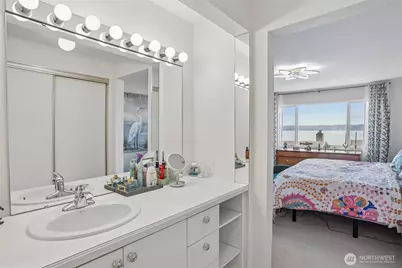 10203 47th Avenue SW #B3, Seattle, WA 98146 - Photo 17