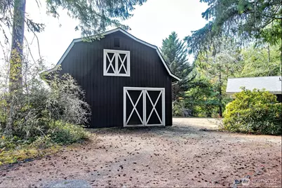 2471 SE Binns Swiger Loop Road, Shelton, WA 98584 - Photo 17