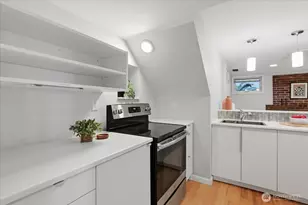 7548 28th Ave NW, Seattle, WA 98117 - Photo 25