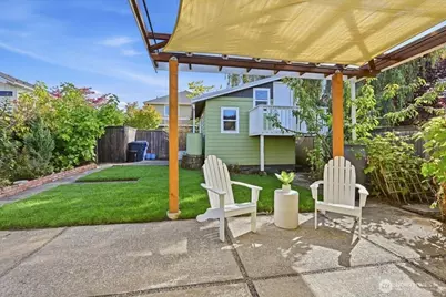 7548 28th Avenue NW, Seattle, WA 98117 - Photo 3